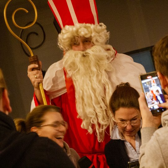 Auch die Erwachsenen kommen bei St. Nikolaus zu Wort.