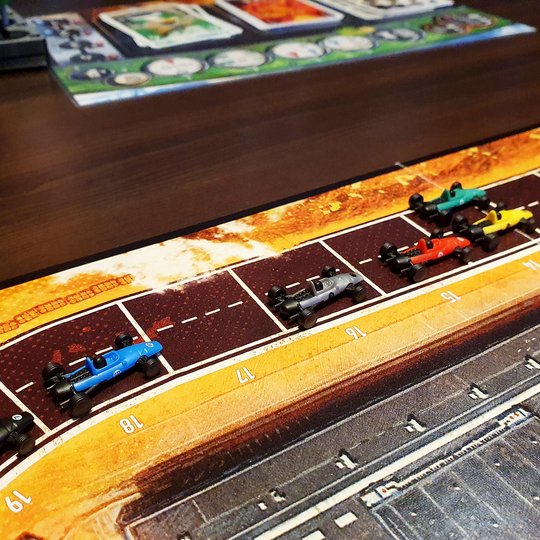 Brettspiel „Heat“