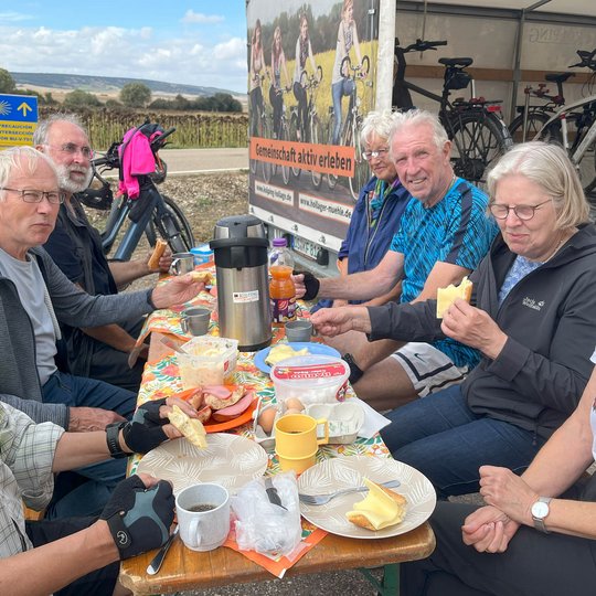 Picknick am Straßenrand